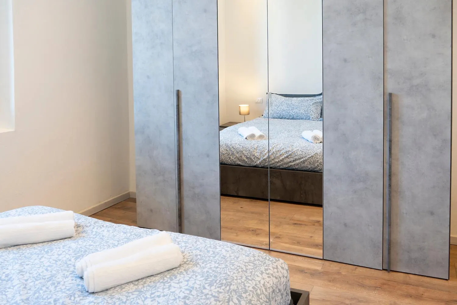 Lic11 Large Apartment Central Of Milan